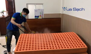 dich-vu-giat-nem-kymdan-tai-nha-huyen-duy-xuyen